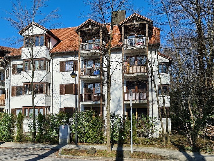 Foto Citylage mit Balkon, gro�em Hobbyraum u. TG! 1,5 Zi.- Whg im Zentrum - 82319 Starnberg