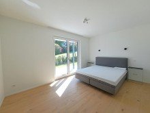 Schlafen Starnberg Komfortables WOHNEN mit gro�en Terrassen und Weitblick
- Neuwertig und barrierefrei mit Lift