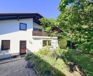 Hauptbild VILLENANWESEN in ruhiger Komfortlage - 82319 Starnberg Gro�z�giges Wohnen mit gro�em Garten