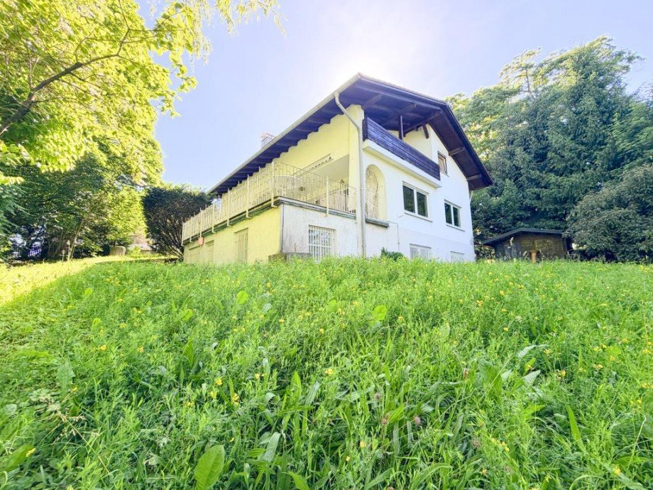 Hausansicht Garten Einfamilienhaus Starnberg