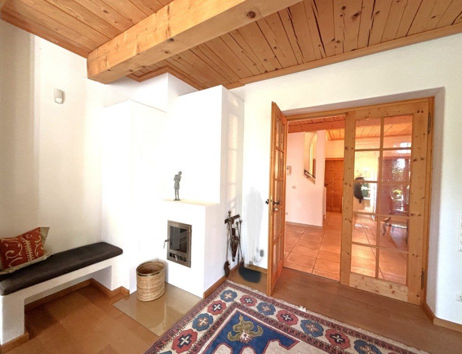 Blick zum Flur Zweifamilienhaus Tutzing