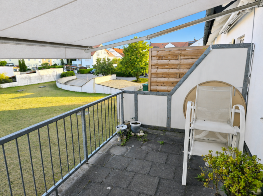 Balkon mit Markise Wohnung Gilching