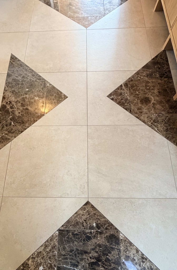 Boden Eingang Zweifamilienhaus Berg-Allmannshausen