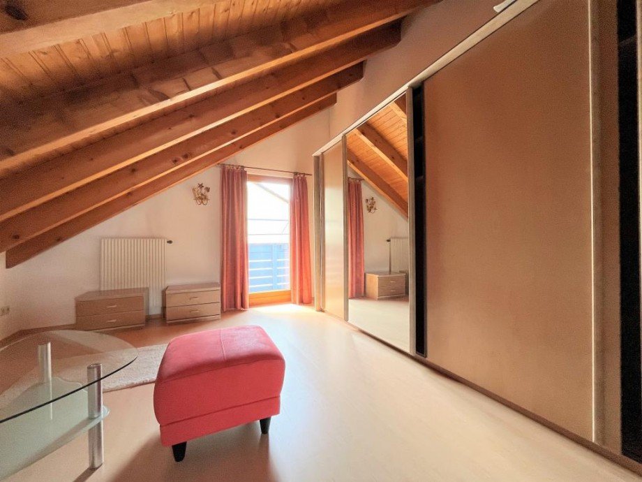 Schlafzimmer OG Einfamilienhaus Starnberg