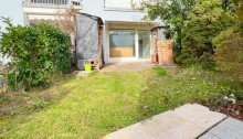 Blick auf die Terrasse  Haus im Haus  - Wohnung mit attraktiven S�dgarten/-terrasse zum Selbstbezug!
 Nahe zur S-Bahn in 82110 Germering