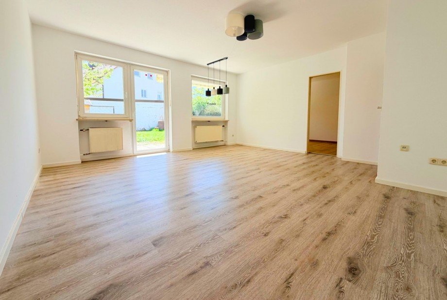 WZ EG Zweifamilienhaus Eichenau