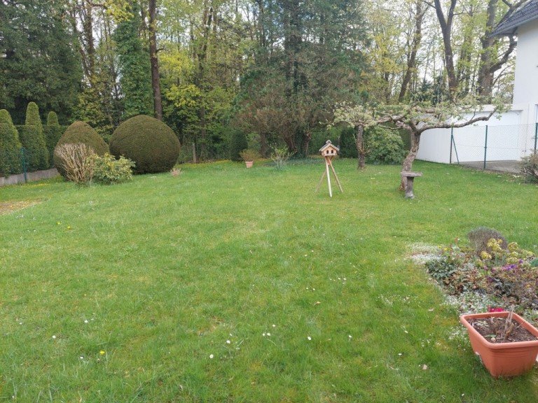 Ansicht Grundst�ck Haar - 10809184123 Grundst�ck Interessantes Baugrundst�ck mit Altbestand (teilvermietet) insehr guter LageTraumhaus bauen in M�nchen-Haar