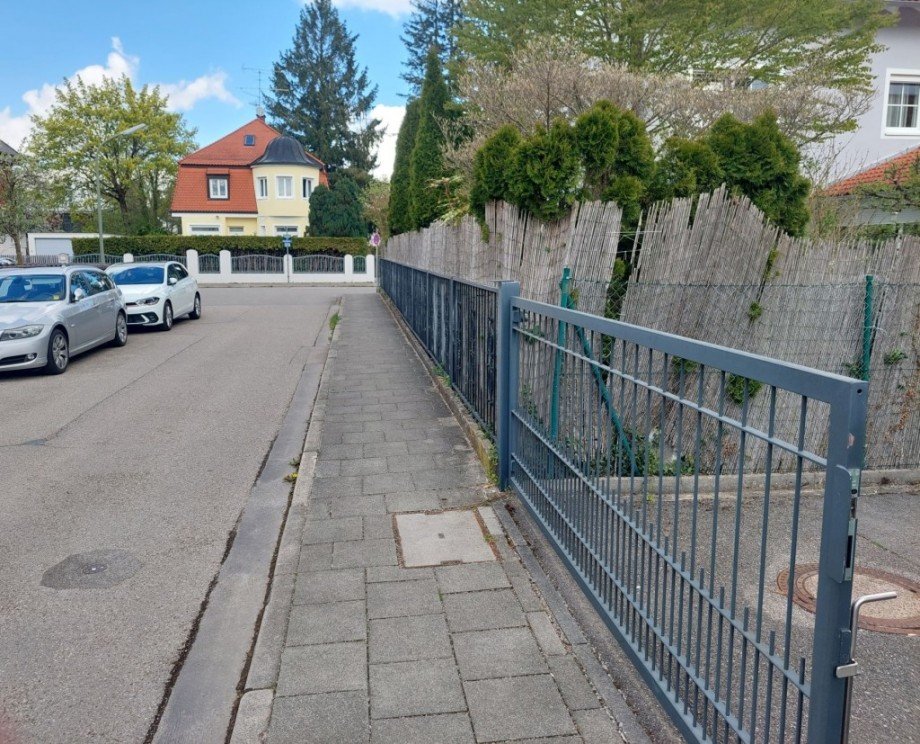 Ansicht Strasse Grundst�ck Haar