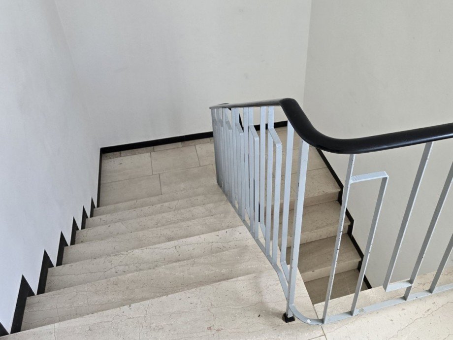 Gro�z�giges Treppenhaus Einfamilienhaus Starnberg Perchting